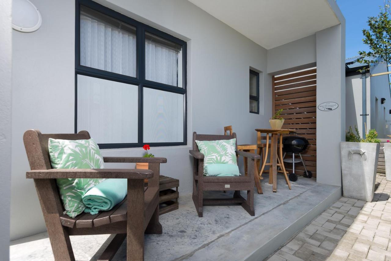 Stay At Friends Economic Rooms Malkopvlei Exterior foto